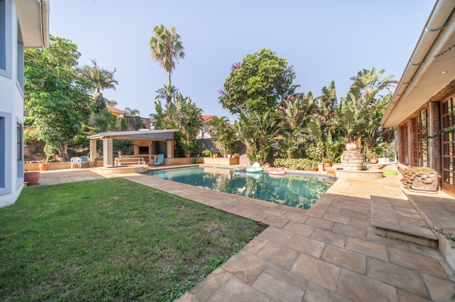 6 Bedroom Property for Sale in Vincent Heights Eastern Cape